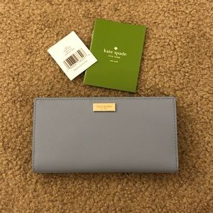 🎉FLASH SALE! PRICE FIRM! Kate Spade Wallet